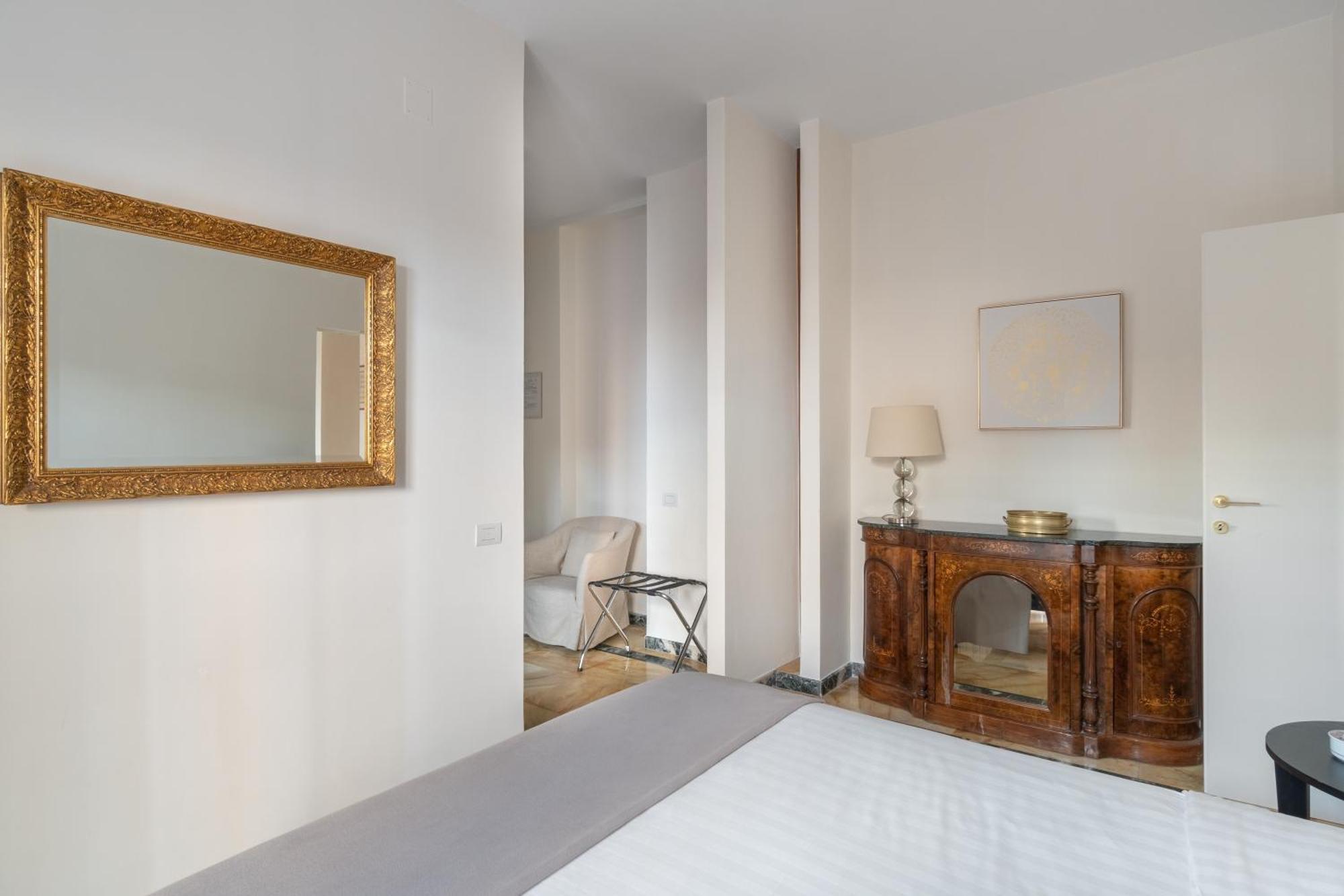 Starhost - Golden Suite Salerno Exterior foto
